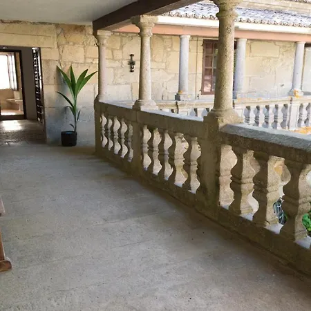 Exclusivo Pazo Gallego En Rias Baixas 贡多马尔